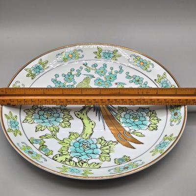 LOT 97: Japanese MCM Gold Imari Hand Painted Peacock Wall Charger and Porcelain Trinket Box Featuring the Coat of Arms for Munich, Germany