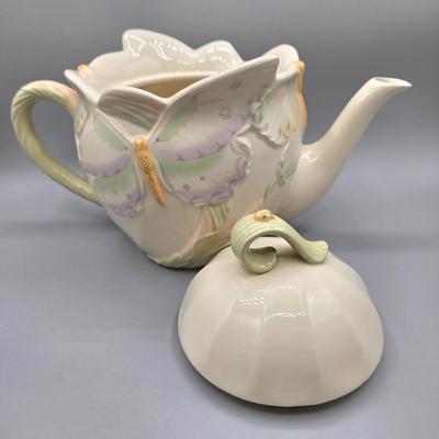 LOT 121: Vintage Lenox China Garden Splendor Butterfly Teapot, Creamer, and Sugar Set