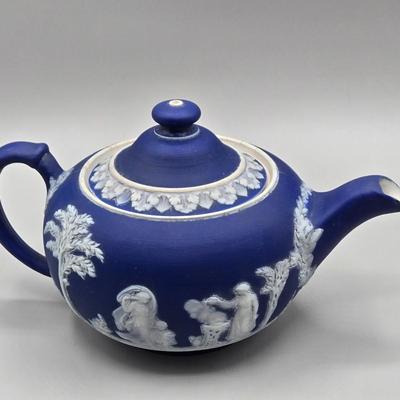 LOT 122: Antique Wedgwood Blue Jasperware Sacrifice to Ceres Tea Set