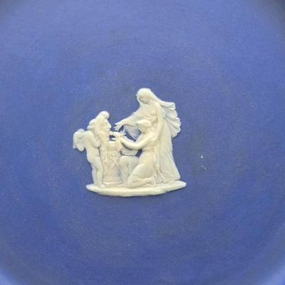 LOT 123: Antique Wedgwood Jasperware Plate and Multiple Spill Vases