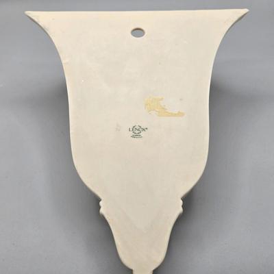 LOT 126: Set of 2 Vintage Lenox Masterpiece Embossed Irises Hanging Vases