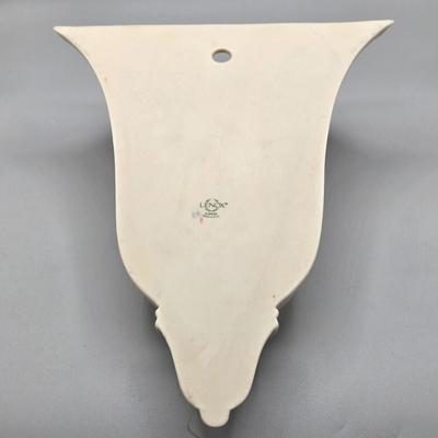 LOT 126: Set of 2 Vintage Lenox Masterpiece Embossed Irises Hanging Vases