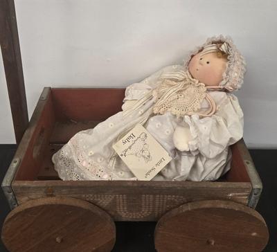 LOT 135: 1995 Little Souls Tiffany by Gretchen Wilson with Her Own Wagon