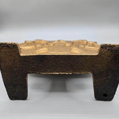 LOT 138: Vintage Cast Metal LEX Scales of Justice Bookend and Set of Marble-Like Bookends