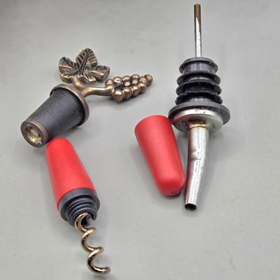 LOT 143: Vintage Old Rip Van Winkle New Jersey Bicentennial Cumberland Porcelain Decanter, 1960's Tired Business Highball Glass,...