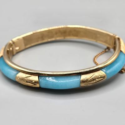 LOT 147J: Variety of Vintage Bangle Bracelets