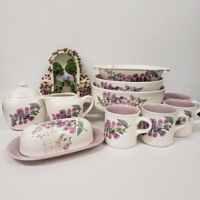 LOT 167: Assorted Pfaltzgraff Cape May Floral Serving Pieces