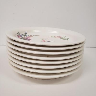 LOT 168: Pfaltzgraff Cape May Everyday Dishes