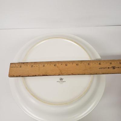 LOT 168: Pfaltzgraff Cape May Everyday Dishes