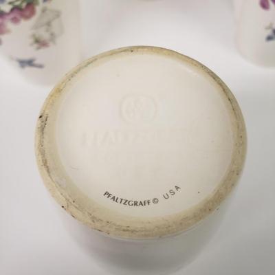 LOT 168: Pfaltzgraff Cape May Everyday Dishes