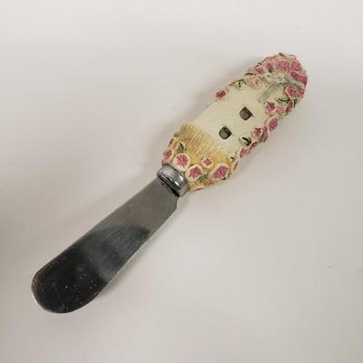 LOT 169: Collection of Cape May Tableware by Pfaltzgraff