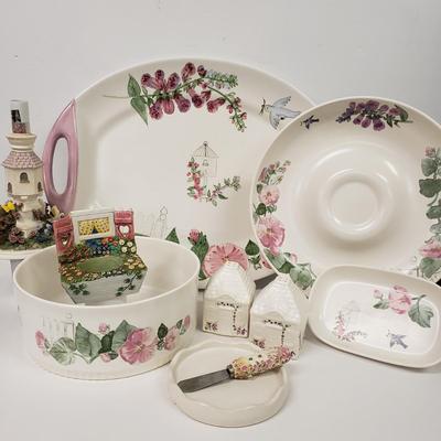 LOT 169: Collection of Cape May Tableware by Pfaltzgraff