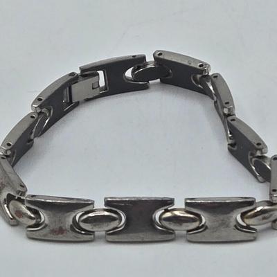 LOT 173J: Silver-tone Jewelry Including Rhinestone Turtle Clamper Bracelet, Bib Necklace, Multiple Bangle and Cuff Bracelets, and More