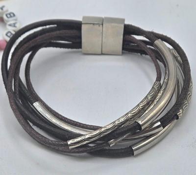 LOT 175J: Variety of Bracelets, Ankle Bracelets, and More