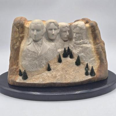 LOT 194: Dept. 56 American Pride Series - Mount Rushmore Monument w/ Marble Base