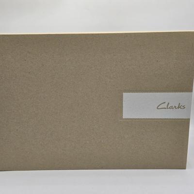 LOT 195: Clark's Boots