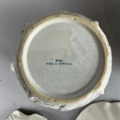 K387 Set Of Four White Majolica Serving Pieces