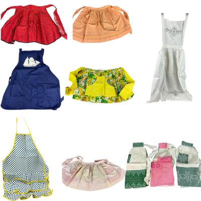 K392 Lot Of Vintage Handmade Cocktail Aprons