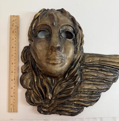 Sale Photo Thumbnail #257: In good previously owned condition.