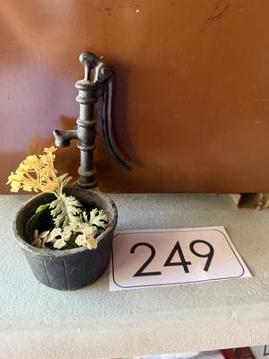 Sale Photo Thumbnail #2195: .