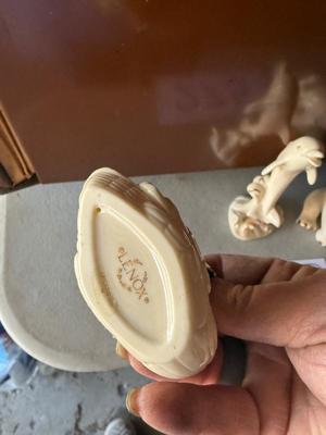 Sale Photo Thumbnail #2277: .