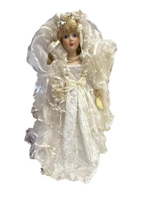 Sale Photo Thumbnail #123: Duck House Heirloom Wedding Gown Doll in Box Like New with Stand