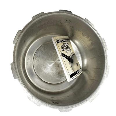 Sale Photo Thumbnail #156: Presto Pressure Cooker Model 01263 with Knob & Booklet