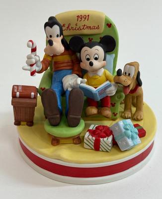 Sale Photo Thumbnail #368: In very good previously owned condition.