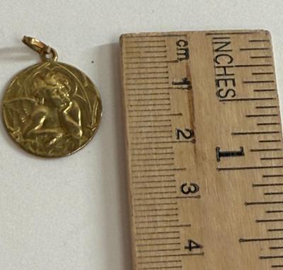 Sale Photo Thumbnail #7: Weight is 2.6g. Engraved with script initials on the reverse.