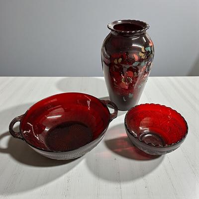 Sale Photo Thumbnail #268: Lot of 3 Red Glass Pieces- 2 Bowls & a Vase, no chips. Vase has artwork quite rubbed off the surface.