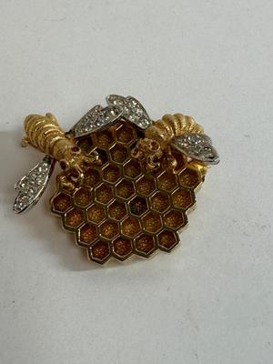 Sale Photo Thumbnail #496: Approx. 1.25" across. Very good condition.