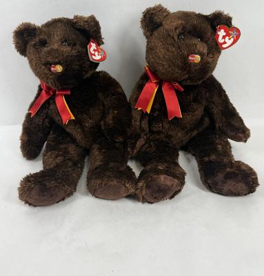 Sale Photo Thumbnail #510: Created in partnership with MasterCard in 1998. The bears each have a Mastercard logo on its nose.  In like-new condition.