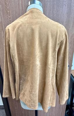 Sale Photo Thumbnail #516: In very good used condition.