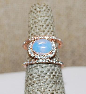 Size 6 Horizontal Light Blue Opaque Center Stone RING Set on Bejeweled Rose Gold Ladder Band (4.3g)