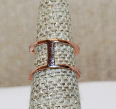 Size 6 Horizontal Light Blue Opaque Center Stone RING Set on Bejeweled Rose Gold Ladder Band (4.3g)