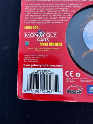 JOHNNY LIGHTNING “ELVIS PRESLEY” 1956 FORD THUNDERBIRD