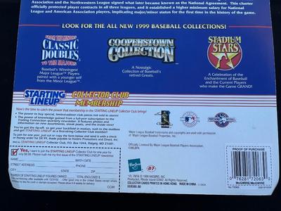 STARTING LINEUP CLASSIC DOUBLE “MARK McGWIRE” FIGURES