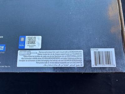 JADA “THE JOKER & 2009 CHEVY CORVETTE STINGRAY” DIE CAST FIGURE