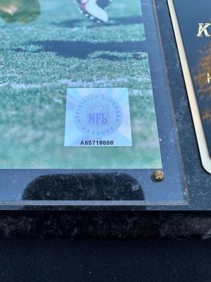 DERRICK THOMAS OF THE KANSAS CITY CHIEFS - COMMEMORATIVE PLAQUE