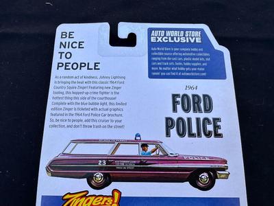 JOHNNY LIGHTNING LIMITED EDITION 1964 FORD POLICE COUNTRY SQUIRE