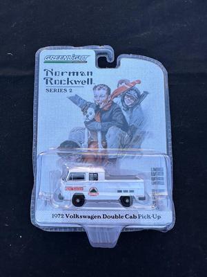 GREENLIGHT COLLECTIBLES - NORMAN ROCKWELL SERIES 2 1972 VOLKSWAGEN DOUBLE CAB PICK-UP