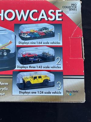 JOHNNY LIGHTNING 3-IN-1 SHOWCASE DISPLAY CASE