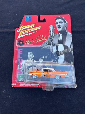 JOHNNY LIGHTNING “ELVIS PRESLEY” 1957 LINCOLN PREMIERE