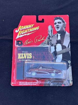 JOHNNY LIGHTNING “ELVIS PRESLEY” BUICK SUPER 8