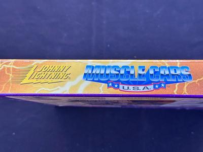 JOHNNY LIGHTNING MUSCLE CARS USA 10-CAR SET