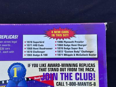 JOHNNY LIGHTNING MUSCLE CARS USA 10-CAR SET