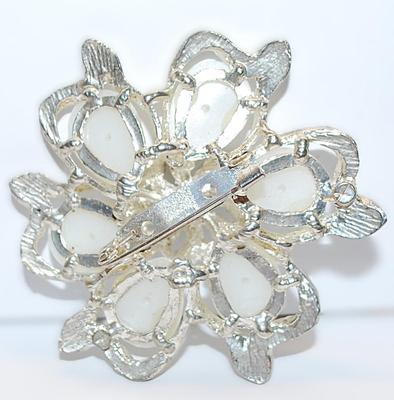 Large Bejeweled Silver Colored FLOWER BROOCH (2¼" Diam.) with Acrylic Oblong "Pearls" and a Silver Tone Setting