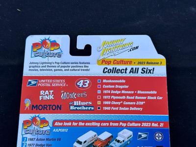 JOHNNY LIGHTNING MORTON SALT 1940 FORD SEDAN DELIVERY