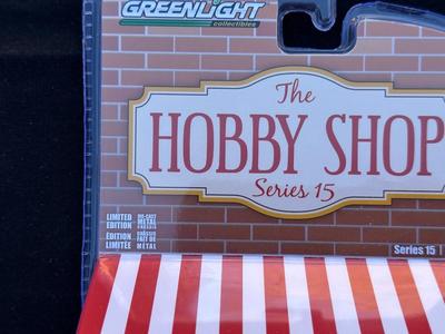 GREENLIGHT COLLECTIBLES “THE HOBBY SHOP” SERIES 15 LIMITED EDITION 1963 CHEVROLET BEL AIR WITH VINTAGE GAS PUMP