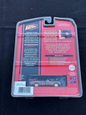 JOHNNY LIGHTNING LIMITED EDITION ELVIS PRESLEY ‘65 FORD MUSTANG CONVERTIBLE